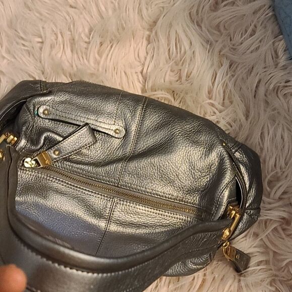 B mawkoski metallic  - Picture 4 of 11